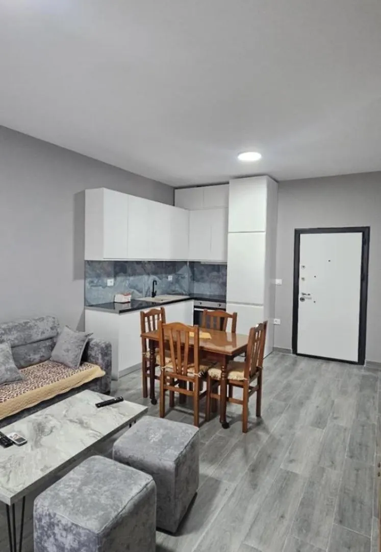 Apartament Nikbibaj Tale Appartement